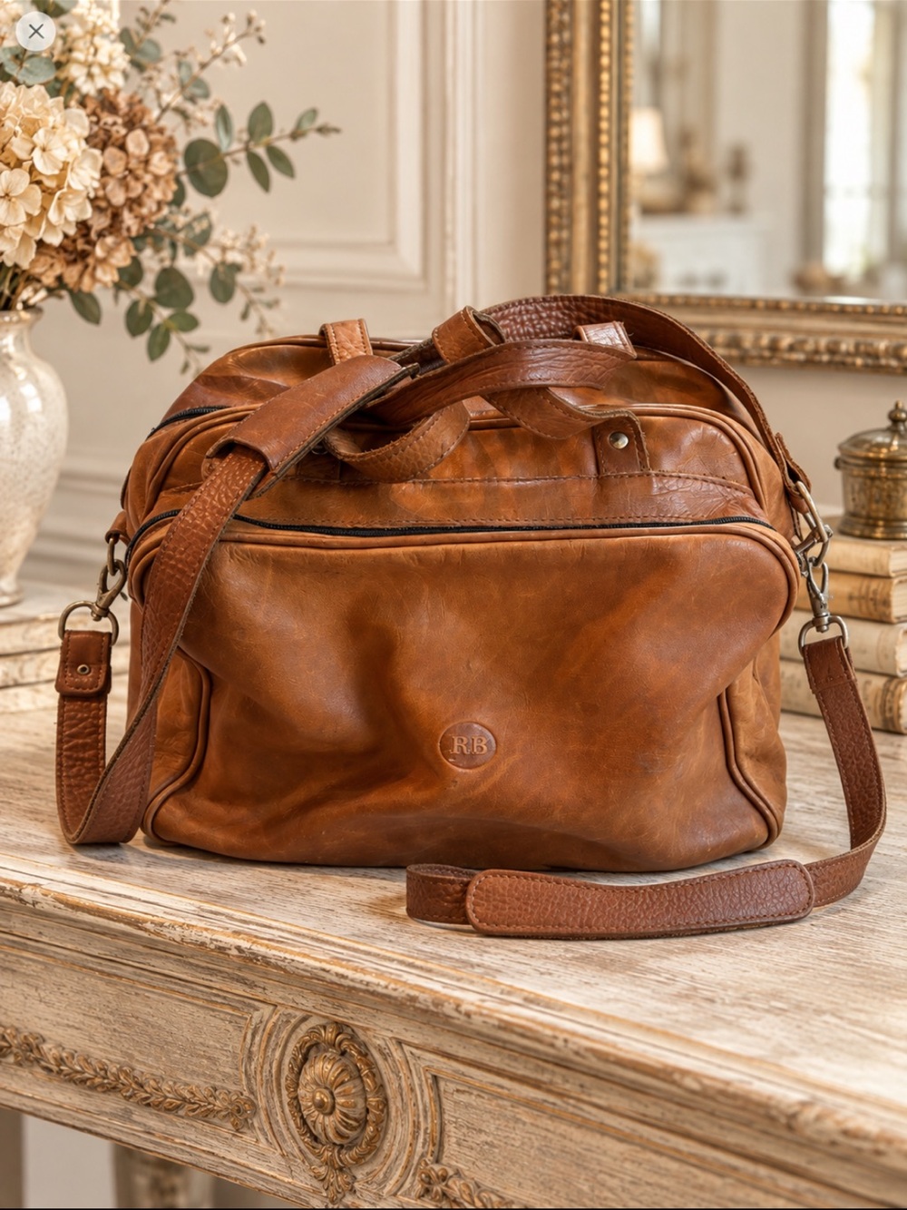 Beautiful Vintage Signature Cognac Leather Travel bag with Adjustable Strap❤️